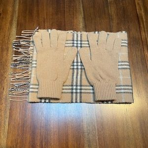 Burberry Camel Plaid Wool Scarf with Matching Camel Knit Gloves